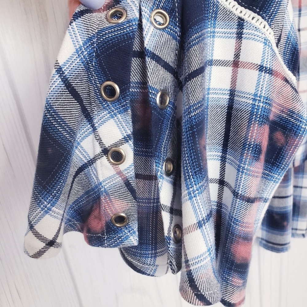 Seven7 Women's Large Plaid Tie-Dye Tie Front Pullover Top - Picture 10 of 15